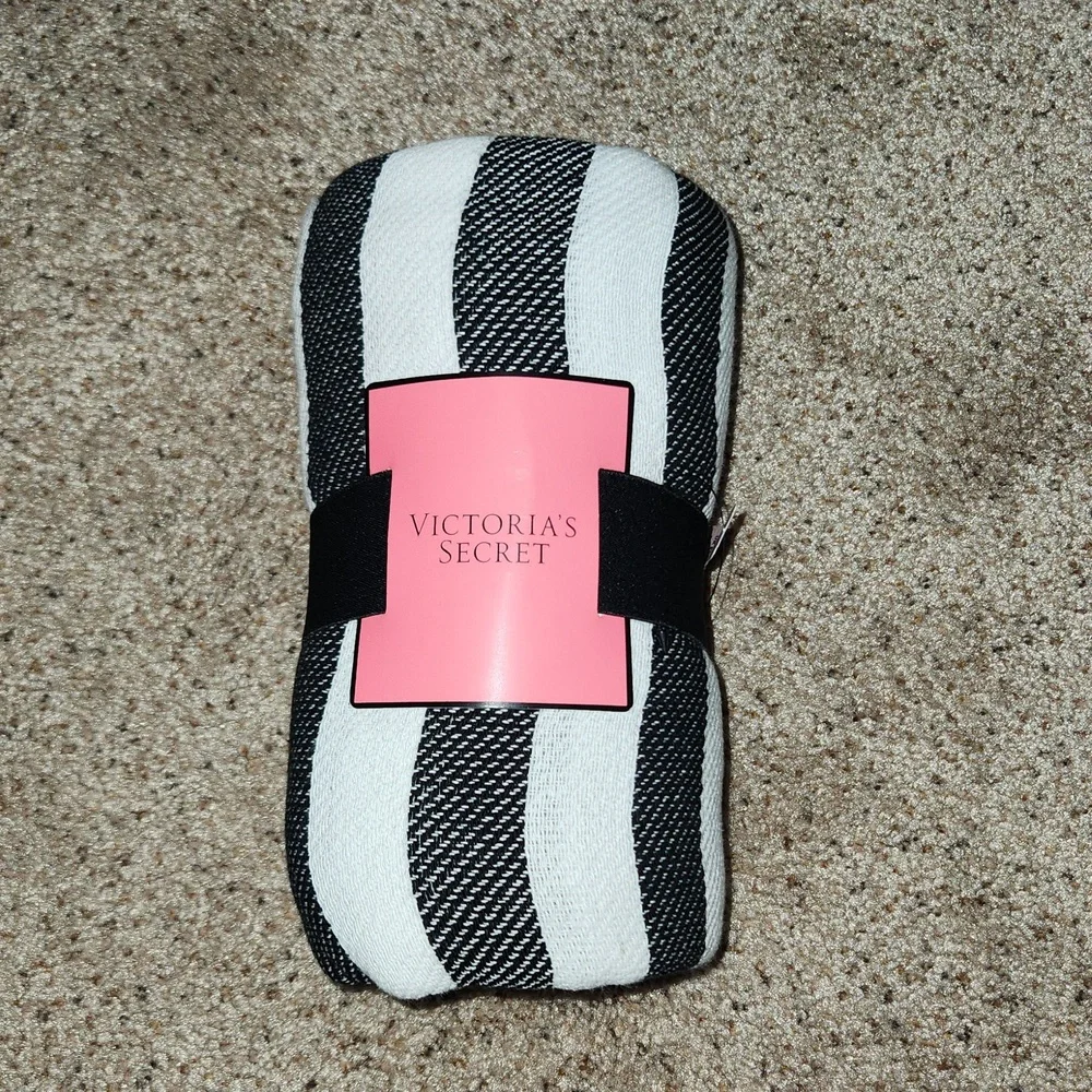 Victoria's Secret Beach towel 50in X60 in